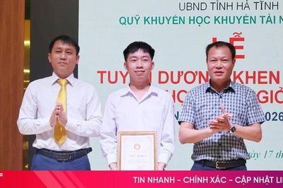 Quỹ Khuyến học, khuyến tài Nguyễn Du khen thưởng 103 học sinh giỏi