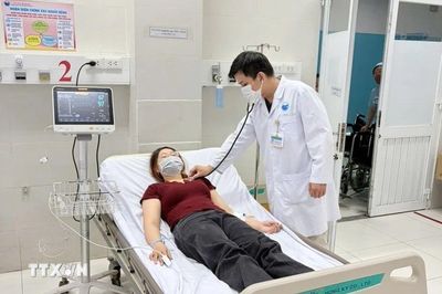 Vụ nghi ngộ độc ở Đồng Tháp: Yêu cầu cơ sở bánh mỳ tạm ngừng kinh doanh