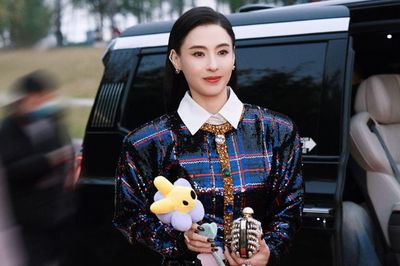 Trương Bá Chi thắng kiện