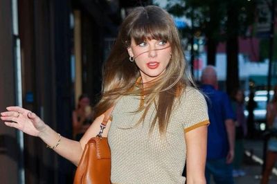 9 giờ bí mật tại phòng thu nổi tiếng: Taylor Swift lại ra album mới?