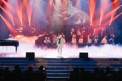 Nam ca sĩ Việt hát đám cưới 8 bài, nhận cát xê 1 tỷ đồng: Danh tính chẳng ai xa lạ!