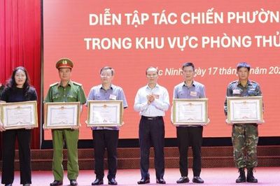 Phường Từ Sơn hoàn thành xuất sắc nhiệm vụ diễn tập tác chiến trong khu vực phòng thủ