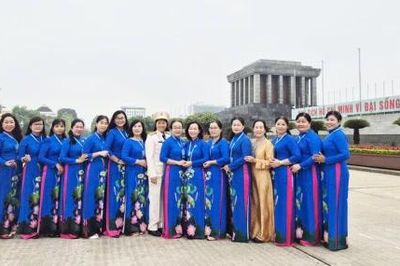 Đoàn đại biểu Phụ nữ tỉnh Đồng Tháp tham dự Đại hội đại biểu Phụ nữ toàn quốc lần thứ XIV