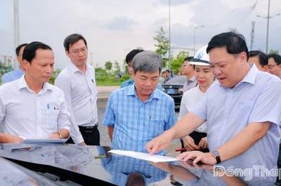 Chủ tịch UBND tỉnh Phạm Thành Ngại khảo sát hạ tầng cấp nước và hạ tầng đô thị