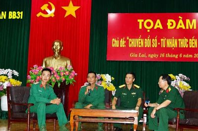 Sư đoàn 31 tổ chức tọa đàm về chuyển đổi số
