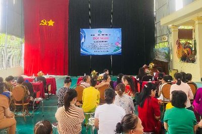 Ra mắt 2 Mô hình 'Nhóm phụ nữ kinh doanh online' và 'Nhóm phụ nữ nòng cốt tuyên truyền xóa bỏ tảo hôn, hôn nhân cận huyết'