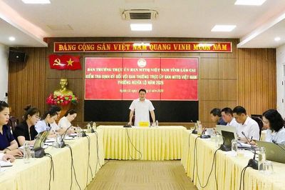 MTTQ tỉnh làm việc với phường Nghĩa Lộ về công tác Mặt trận
