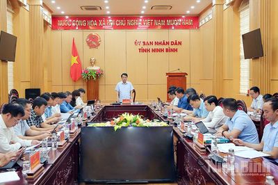 UBND tỉnh nghe báo cáo Đề án phát triển quỹ đất giai đoạn 2026-2030