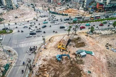Hà Nội: Cấm toàn bộ phương tiện qua đoạn La Thành - Nguyễn Chí Thanh