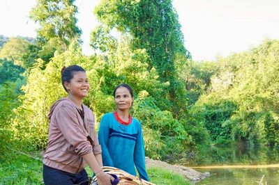 Sinh kế dưới những tán rừng giữa đại ngàn Trường Sơn đang... mỏng dần