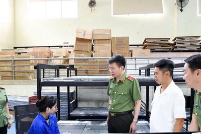 Khởi tố 4 đối tượng liên quan vụ lập trung tâm lừa đảo ở Phú Thọ