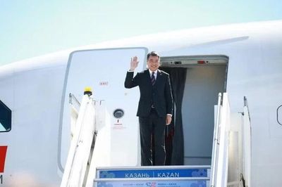Thủ tướng Lê Minh Hưng đến Kazan dự Hội nghị cấp cao ASEAN - Nga
