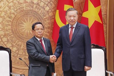 Việt Nam - Lào tăng cường hợp tác trong lĩnh vực tư pháp