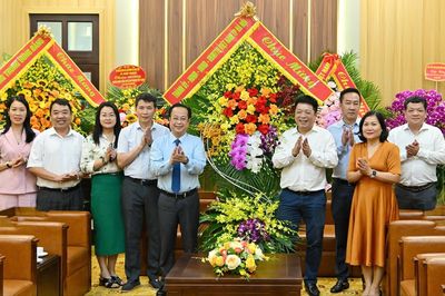 Báo Nhân Dân đồng hành cùng Thủ đô xây dựng và phát triển