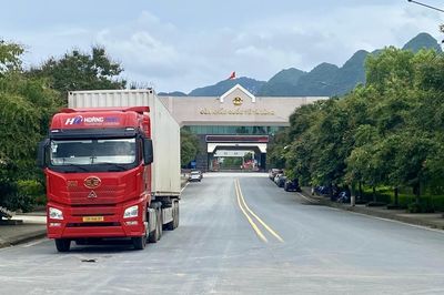 Kim ngạch xuất nhập khẩu qua Cửa khẩu Quốc tế Tà Lùng đạt trên 238,7 triệu USD