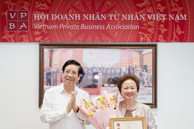Bà Nguyễn Thị Nga giữ chức Quyền Chủ tịch Hội Doanh nhân Tư nhân Việt Nam