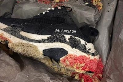 Vụ đôi giày nghìn đô của Balenciaga vụn nát: Không phải cứ hàng hiệu là bền mãi