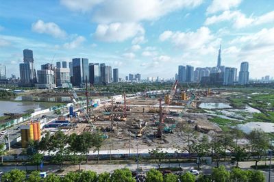 Hình hài công trình hành chính mới của TPHCM dần lộ diện tại Thủ ThiêmHình hài công trình hành chính mới của TPHCM dần lộ diện tại Thủ Thiêm