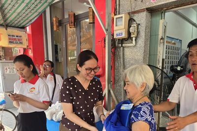 Lấy người dân làm trung tâm chính sách phúc lợi