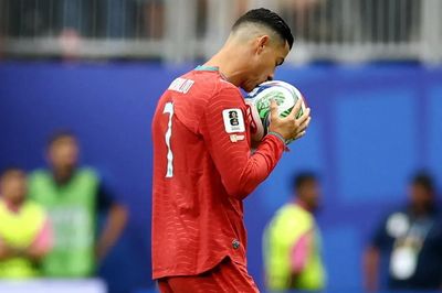 Chi tiết đặc biệt trên áo đấu của Ronaldo