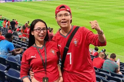 Con gái đại gia Minh Nhựa sang Mỹ xem Ronaldo đá World Cup
