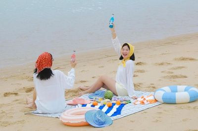 Hòn đảo kín tiếng ở Quảng Ninh bất ngờ đông khách hè này