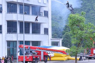 Lần đầu triển khai Bệnh viện Dã chiến cấp 3 tại thực địa