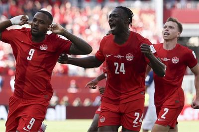 Siêu máy tính dự đoán kết quả trận Canada vs Qatar