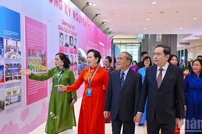 [Ảnh] Lãnh đạo Đảng, Nhà nước dự Đại hội đại biểu Phụ nữ toàn quốc lần thứ XIV
