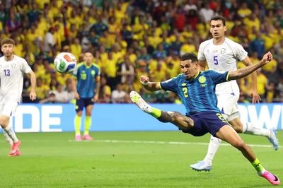 Colombia đánh bại Uzbekistan trong ngày trở lại World Cup