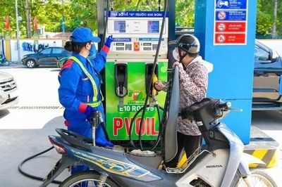 Từ 15h ngày 18/6 giá xăng E10 không cao hơn 20.753 đồng/lít