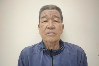 Sa lưới sau 25 năm trốn nã
