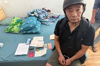 Bắt tạm giam đối tượng người Trung Quốc gây ra vụ cướp táo tợn tại khách sạn