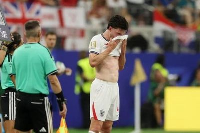 Tuyển Anh thấp thỏm chờ kết quả chấn thương của Declan Rice
