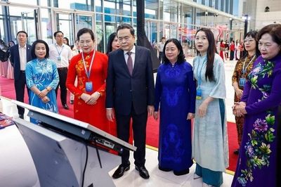Chủ tịch Quốc hội Trần Thanh Mẫn và các lãnh đạo Đảng, Nhà nước dự Đại hội đại biểu Phụ nữ toàn quốc lần thứ XIV