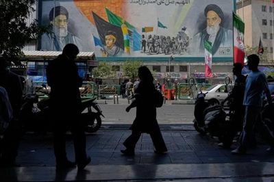 Sau cuộc chiến với Mỹ và Israel, nền kinh tế Iran được gì và mất gì?