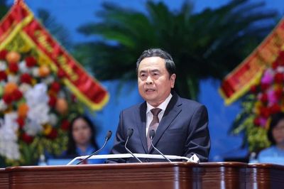Chủ tịch Quốc hội: Mỗi cơ sở hội phụ nữ phải thực sự trở thành điểm tựa bình yên cho phụ nữ khi cần