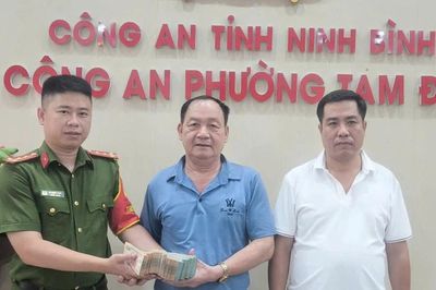 Nhặt được chiếc cặp chứa 500 triệu đồng
