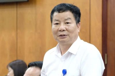 Trưởng thôn, tổ trưởng dân phố dôi dư được hưởng mọi chính sách tinh giản biên chế
