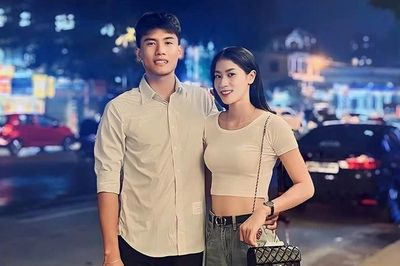 Hoa khôi bóng chuyền Kiều Trinh hạnh phúc bên bạn trai cao 1m92