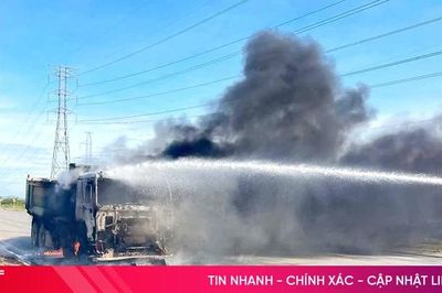 Xe tải bất ngờ bốc cháy trên đường vành đai phía Nam Hà Tĩnh