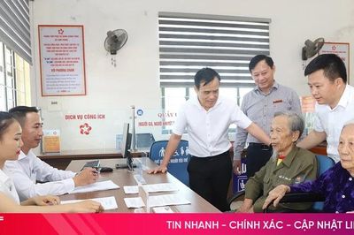 Ra mắt mô hình 'Hỗ trợ nhóm đối tượng yếu thế trong giải quyết thủ tục hành chính xã Cẩm Trung'