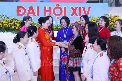 Khai mạc trọng thể Đại hội đại biểu Phụ nữ toàn quốc lần thứ XIV