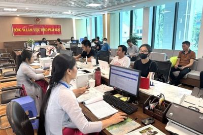 Từ cuộc sắp xếp bộ máy đến thay đổi phương thức quản trị
