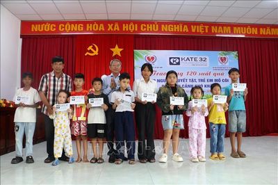 Giúp người yếu thế từng bước hòa nhập cộng đồng