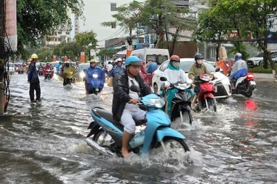 Mưa lớn tiếp diễn ở nhiều khu vực, cảnh báo lũ quét và sạt lở đất trong ngày 18/6