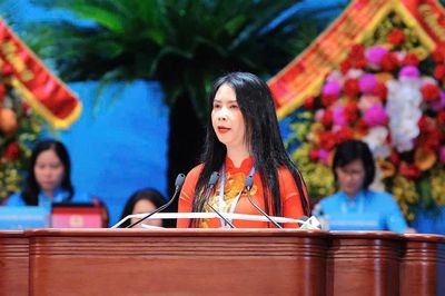 Phụ nữ Việt Nam khẳng định bản lĩnh, trí tuệ, mở rộng vai trò trong nhiều lĩnh vực