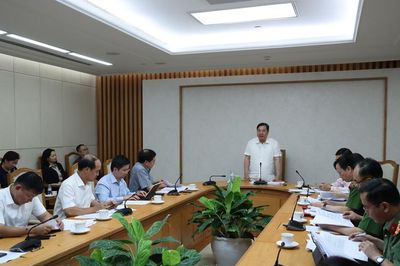Phó Thủ tướng Thường trực Phạm Gia Túc làm việc với Bộ Công Thương về tình hình triển khai Nghị quyết 57