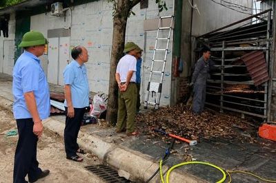 Phường Tiền Phong quyết liệt xử lý hành vi lấn chiếm phía sau hai dãy nhà