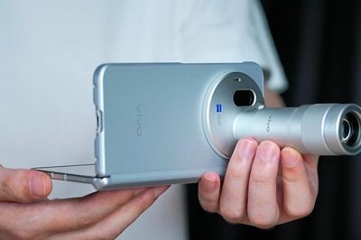 Vivo X Fold 6: Smartphone màn hình gập siêu bền với chuẩn IPX9 và pin 7.000 mAh